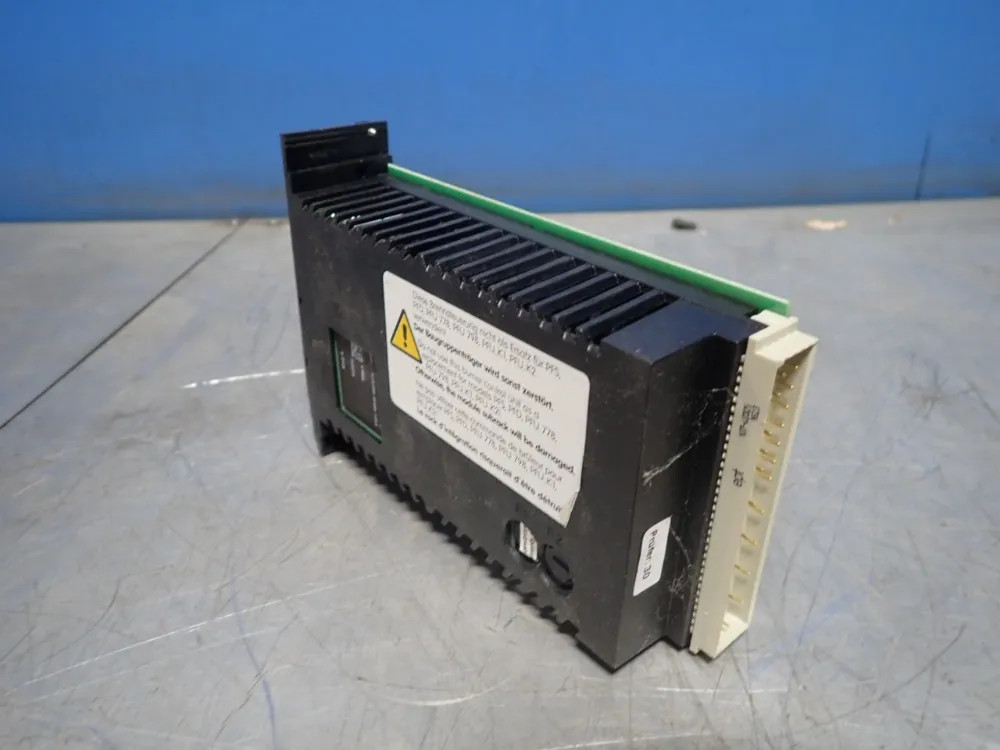 KROMSCHRODER PFU760 AUTOMATIC BURNER CONTROL UNIT 09251530475