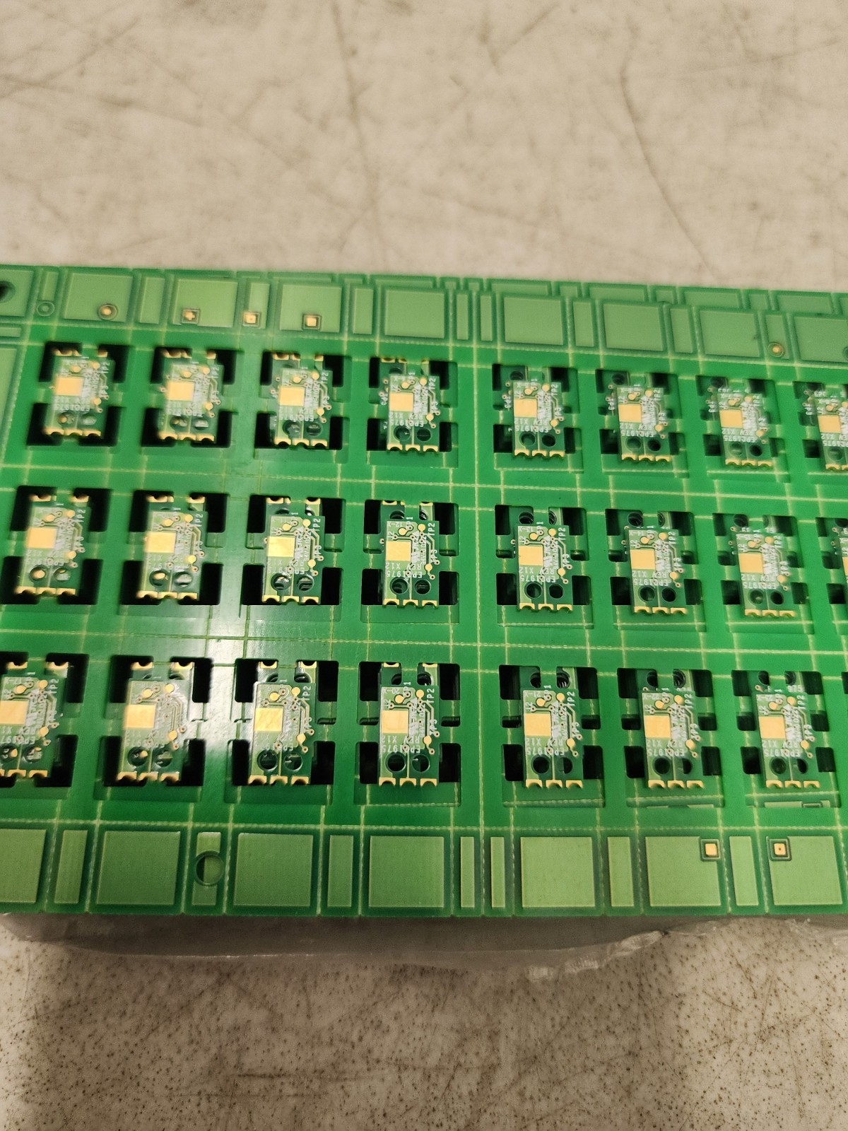 600 pcs JY Circuits PCB NANO CARTRIDGE EP01975+X12 New Open Box