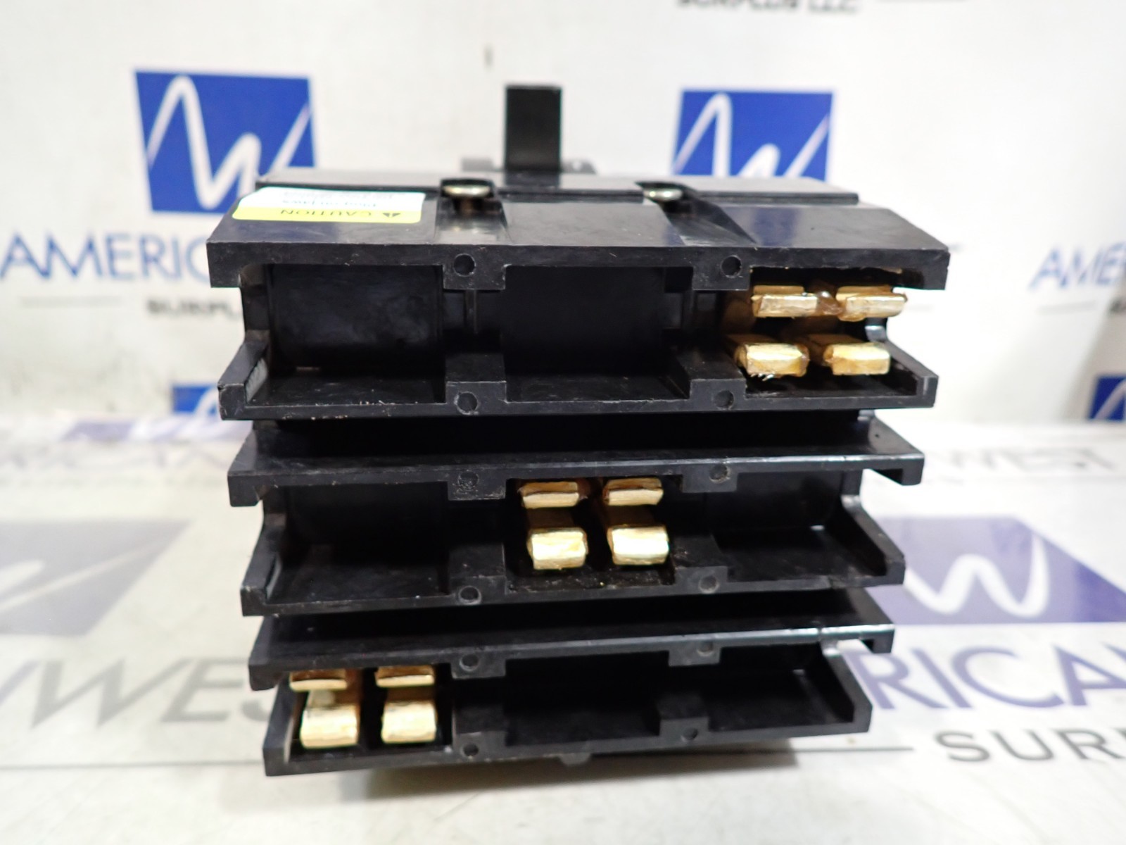 Square D KC34250 250 Amp 480 VAC 3 Pole 65k @ 480v I-Line Circuit Breaker TESTED