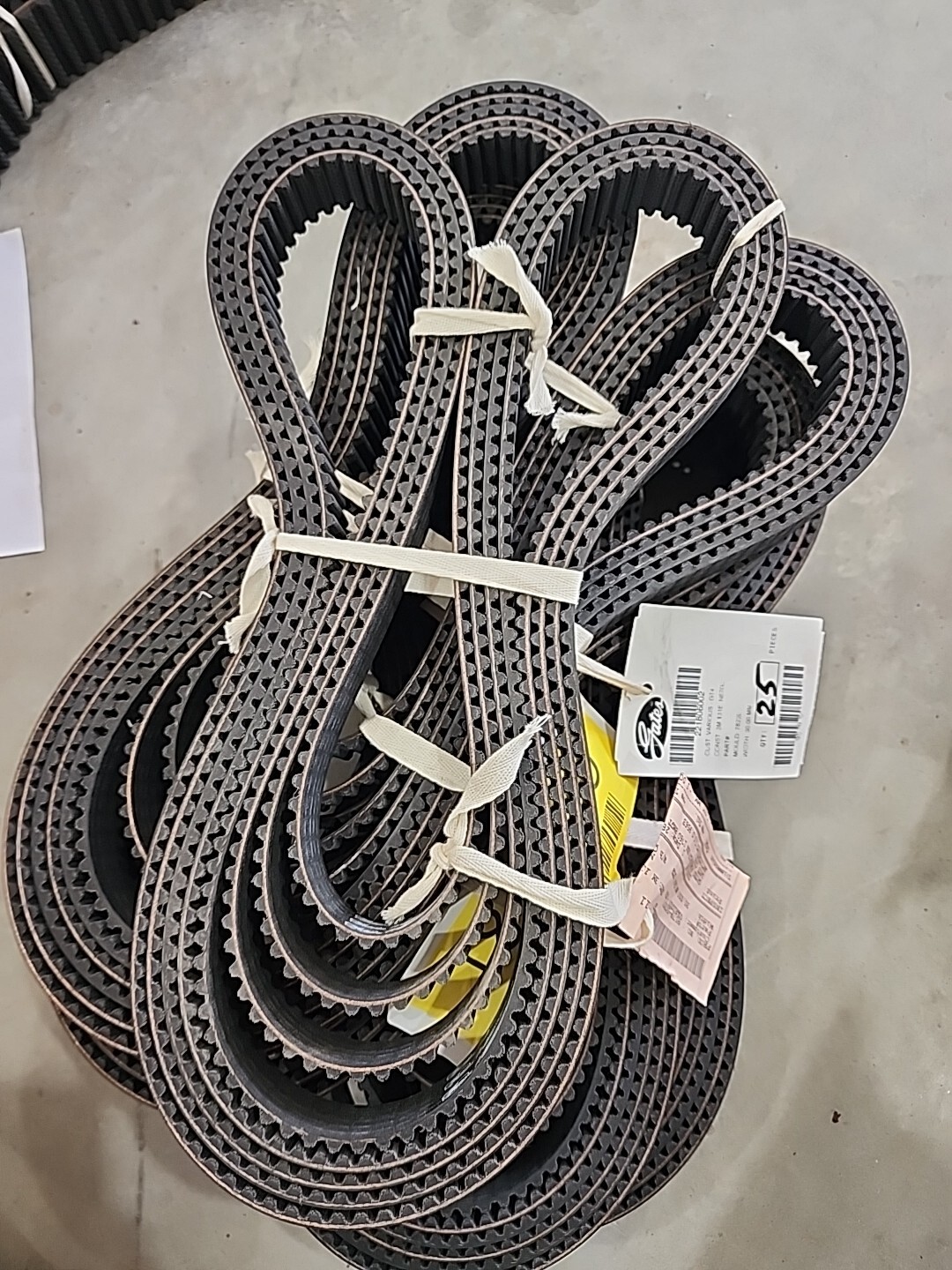 Gates Powergrip GT4 1760-8MGT-30 Belt