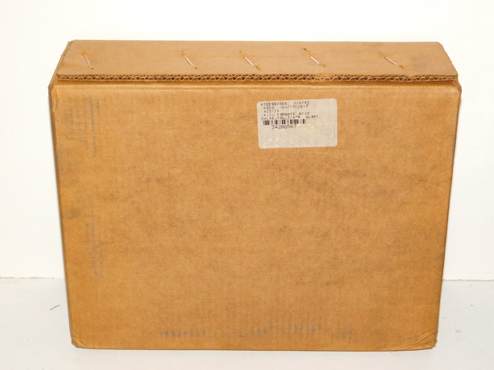 New Parker D61VW001C4NYGP3W91X410 Hydraulic Solenoid Valve Unit 110/120VAC + Box