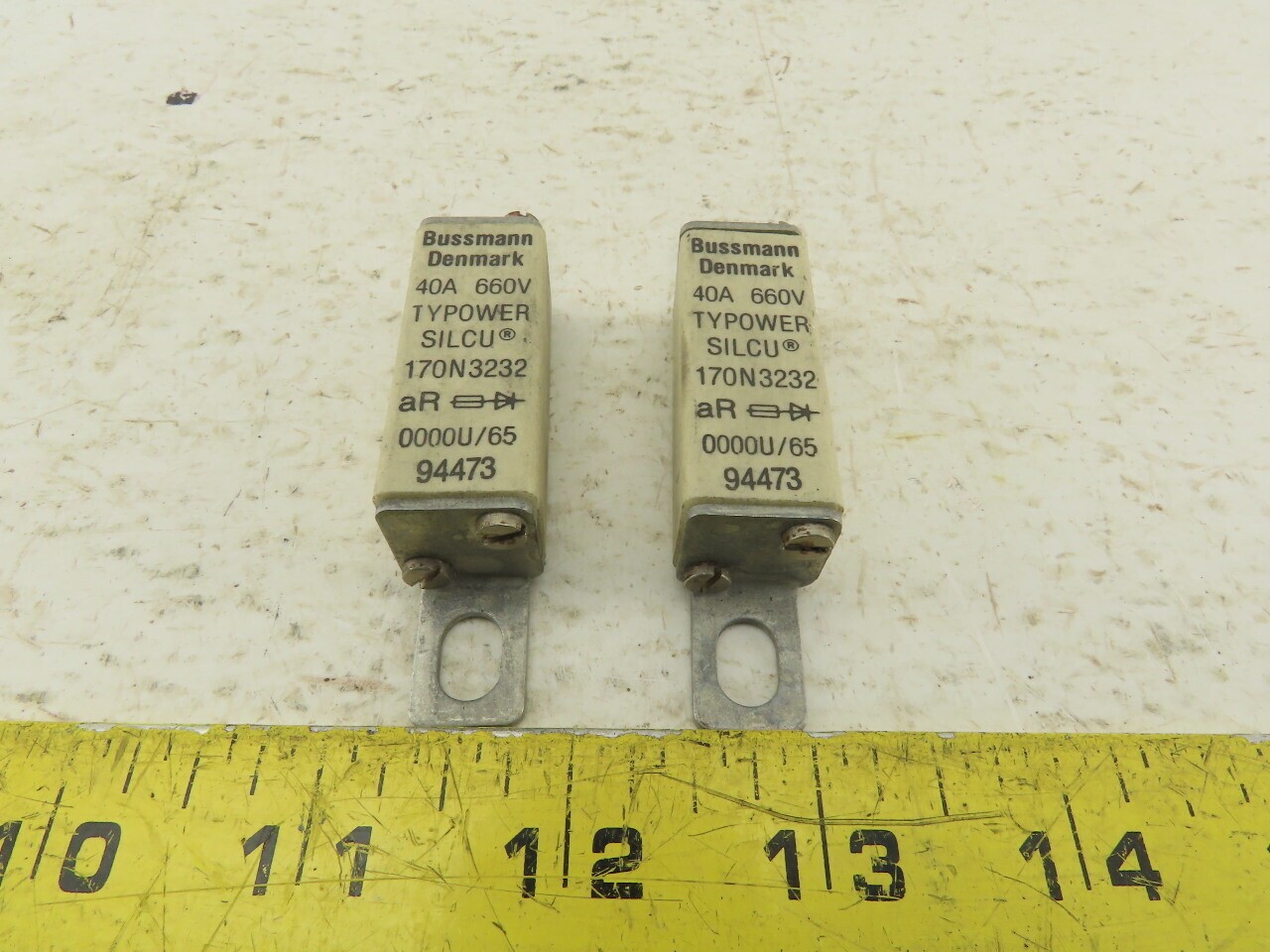 Bussmann Denmark 170N3232 Fuse 40A 660V Lot of 2