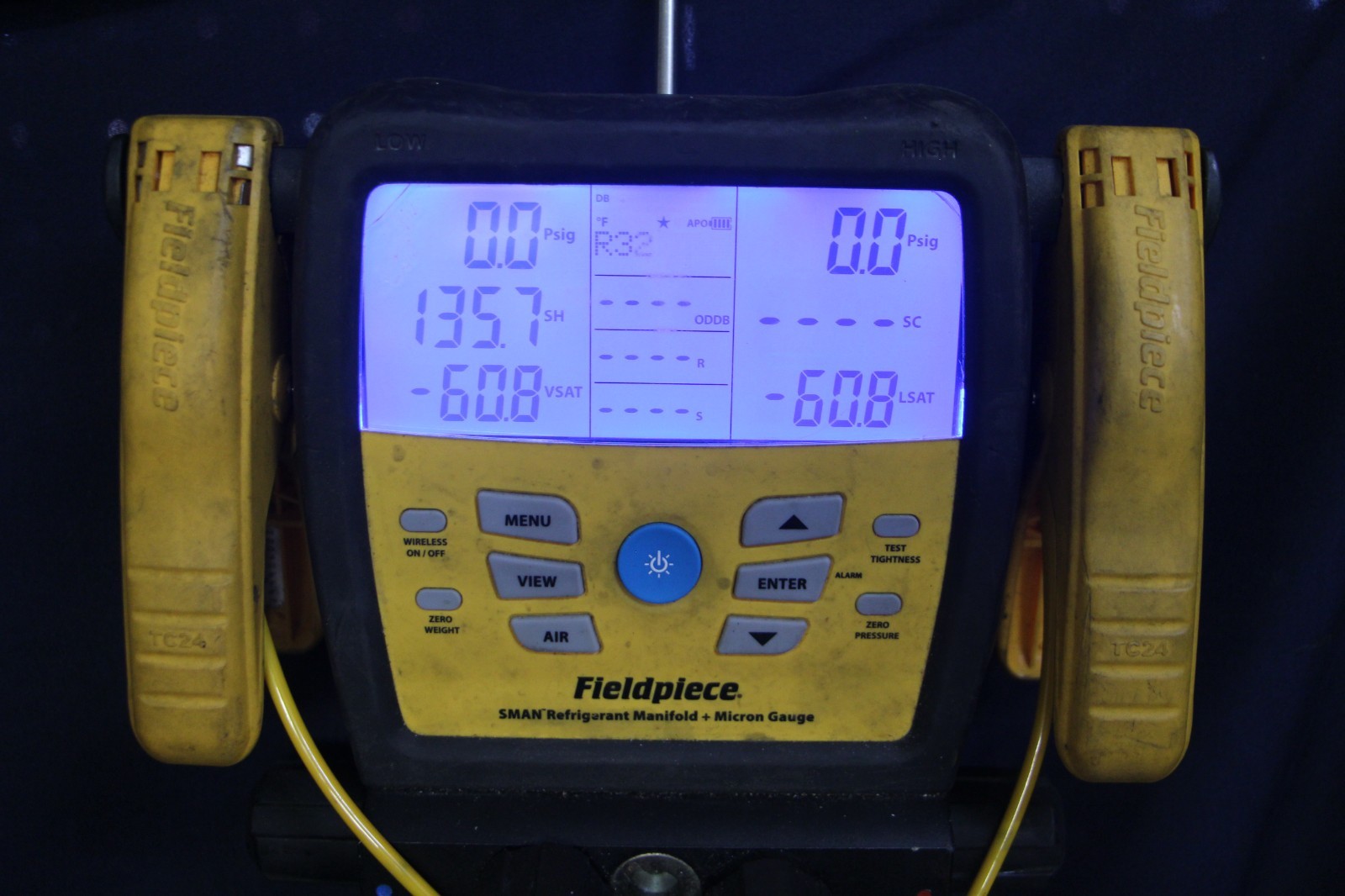 Fieldpiece SM480V SMAN Wireless 4‑Port Digital Refrigerant Manifold W/ Hose
