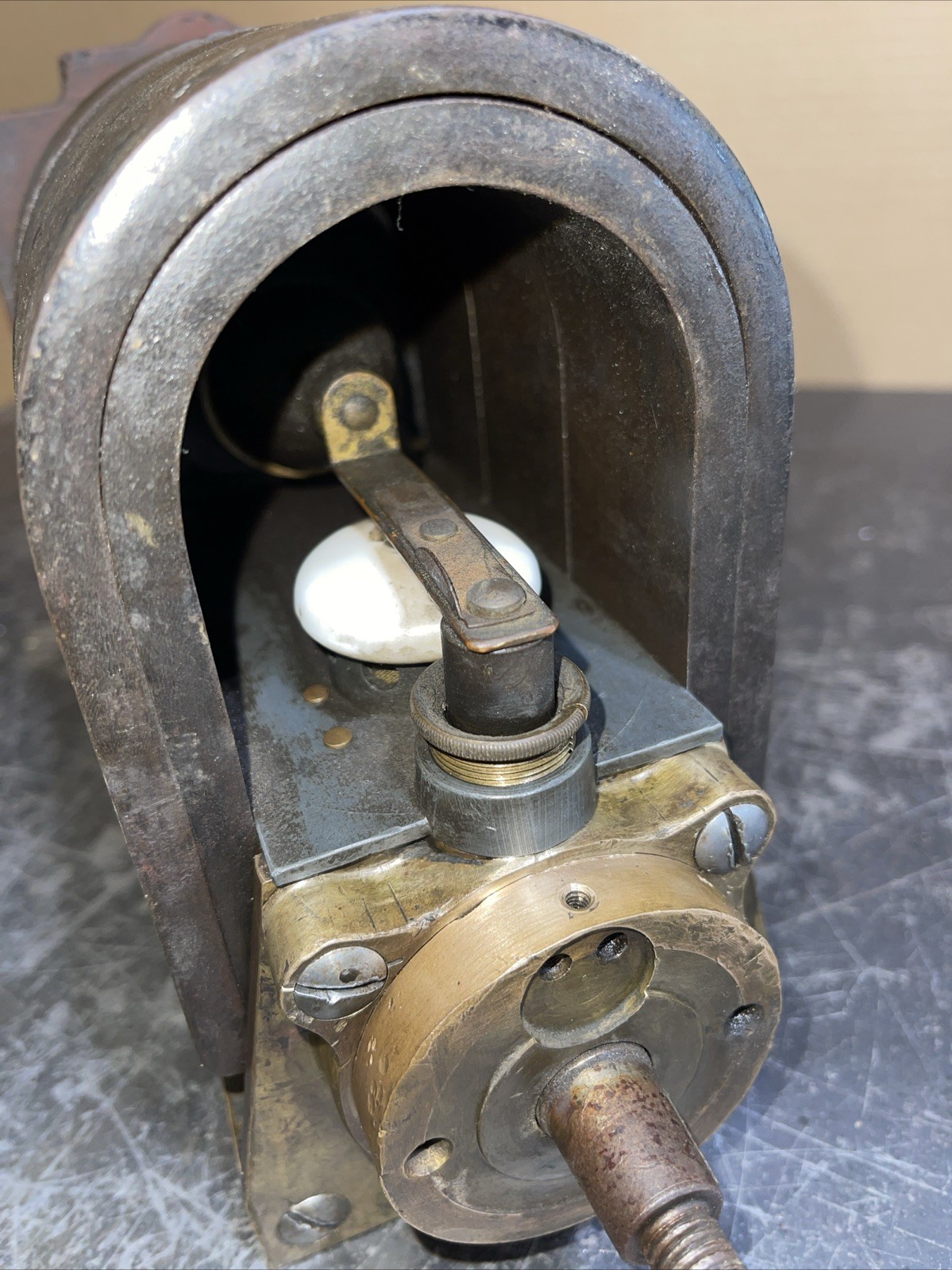 Antique Bosch Type D4 Dual Magneto Automobile Tractor Truck Parts