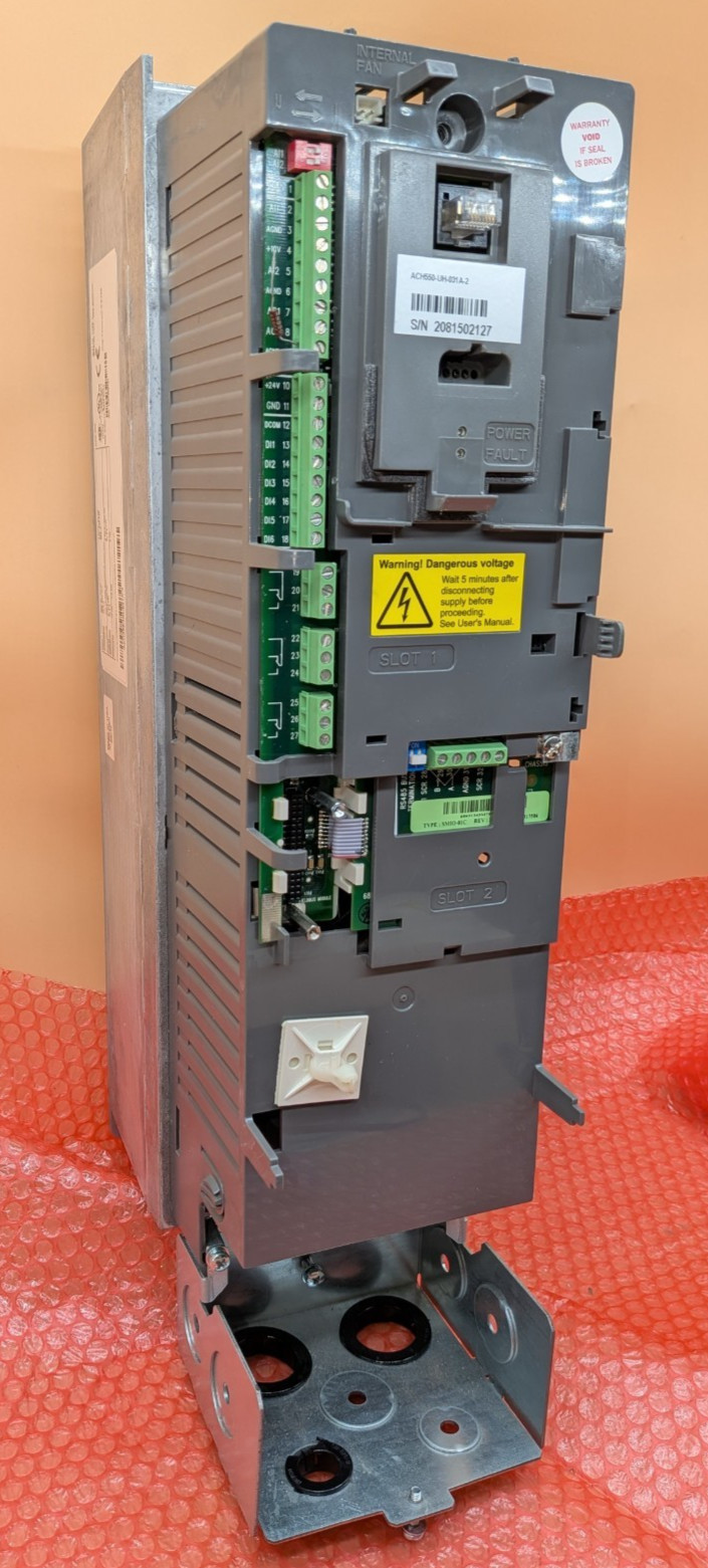 ABB HVAC Variable Frequency Drive ACH550-UH-031A-2 5-10HP 15.2A-30.8A 208-240VAC