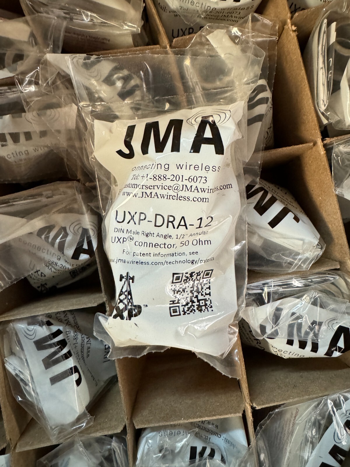Box of 25 JMA UXP-DRA-12 DIN Male 1/2″ Annular UXP Connector New in Bag