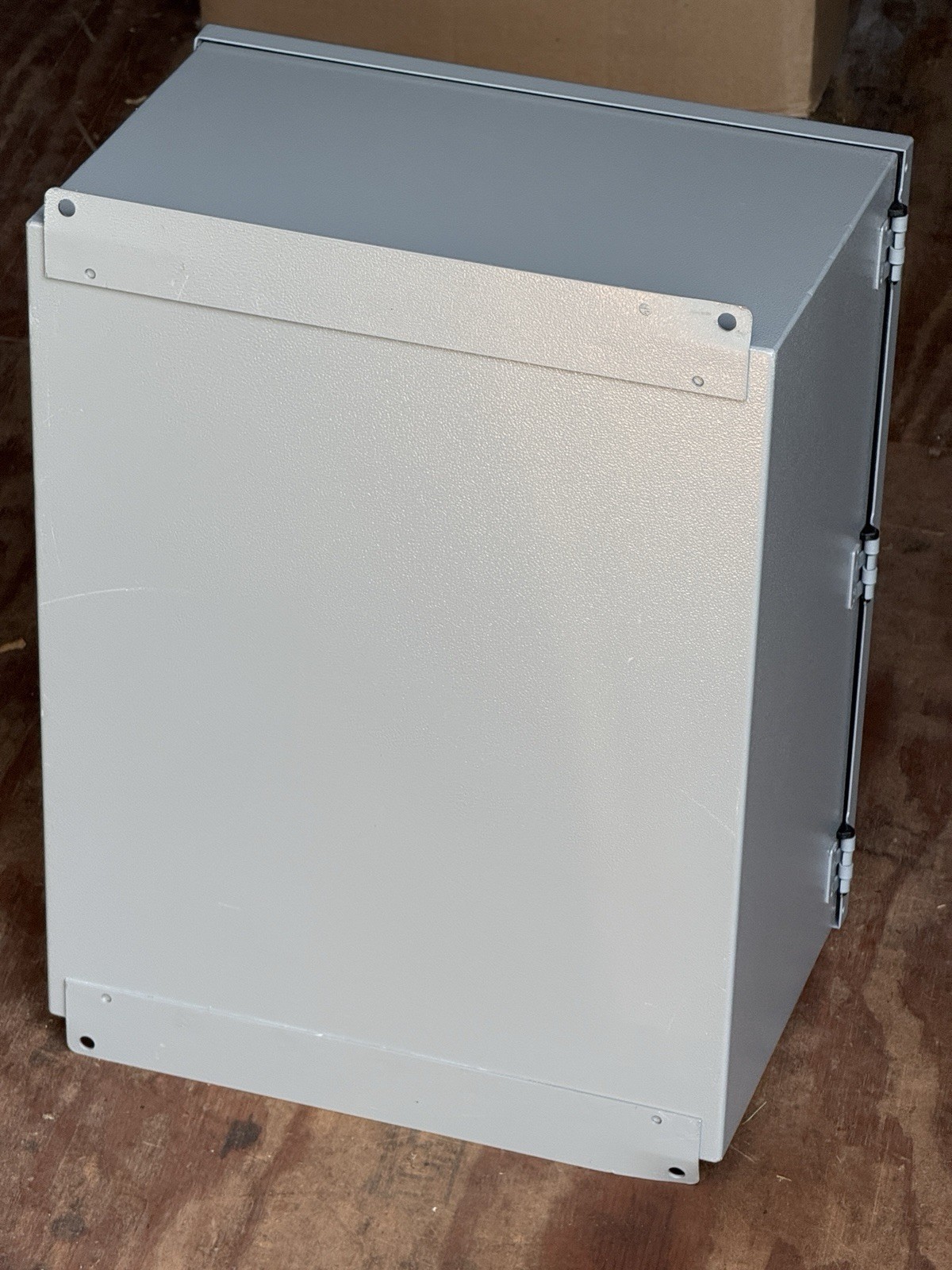 MCG Industrial NEMA 4 Enclosed Motor Starter Start/Stop 50A 10HP 600V New