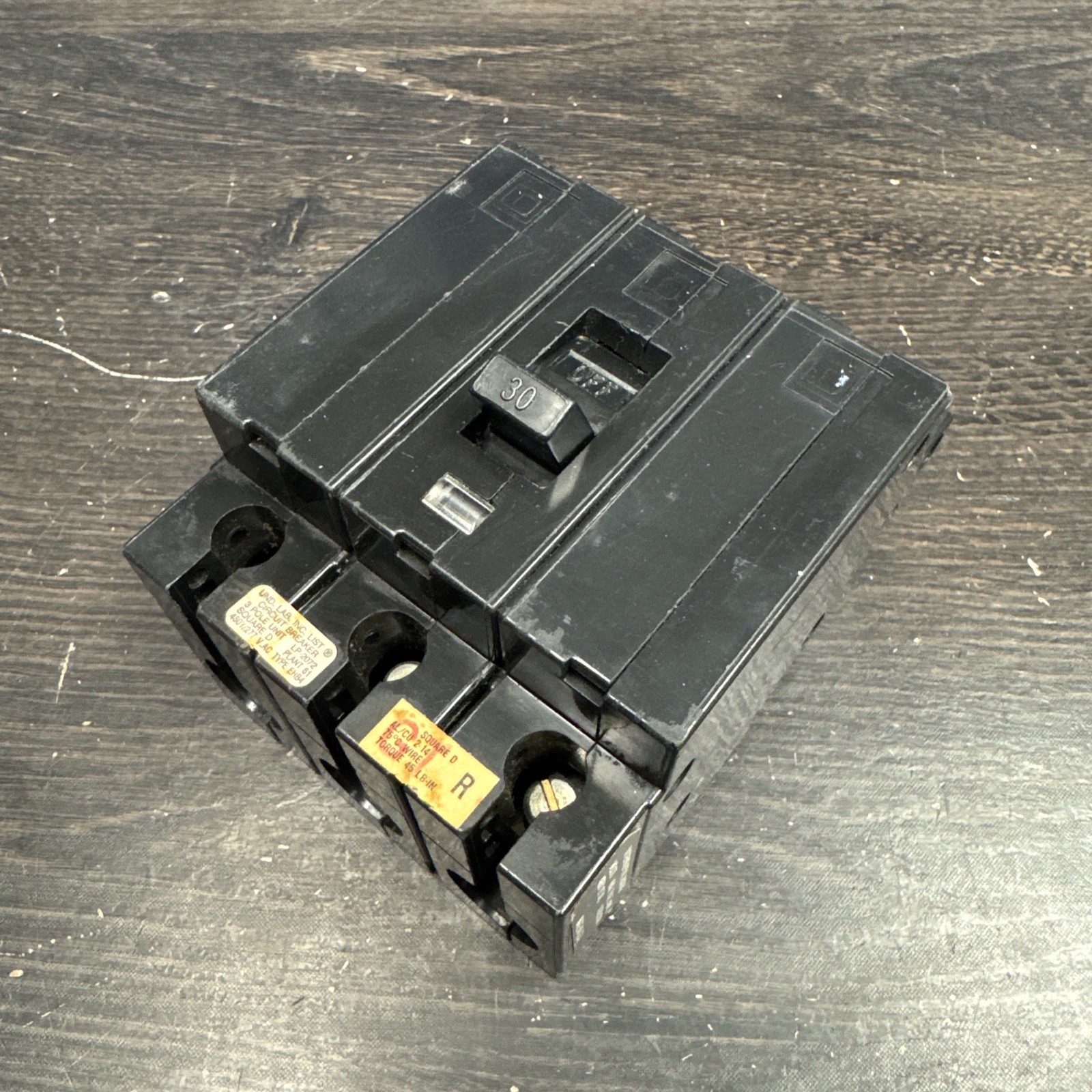 EHB34030 Square D 30 Amp 480V 3 Pole Bolt On Circuit Breaker New Surplus