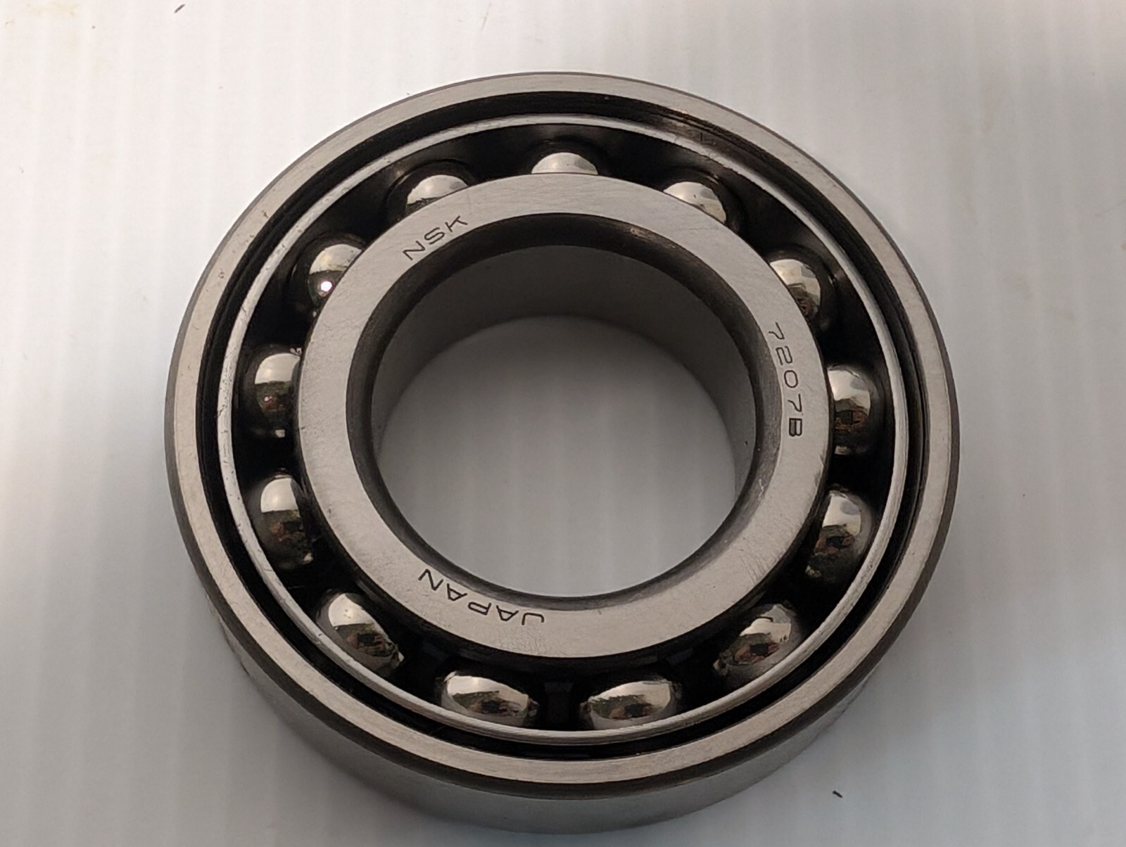 NSK 7207BWG Angular Contact Ball Bearing – Free Returns