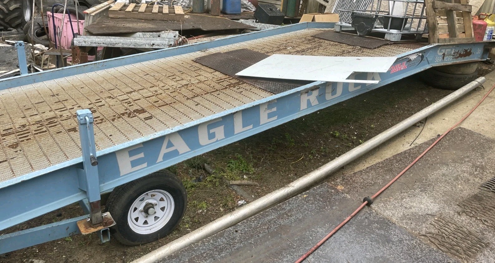 36′ L x 79″ W (between rails) Adjustable Height w/ Jack, Trailer Hitch Dock Ramp