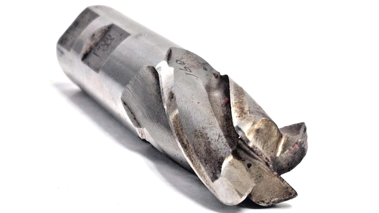 NATIONAL 15/16″ CORNER RADIUS END MILL 1-5/8″ LOC 4-FLUTE 4″ OAL HS 1″ SHANK DIA