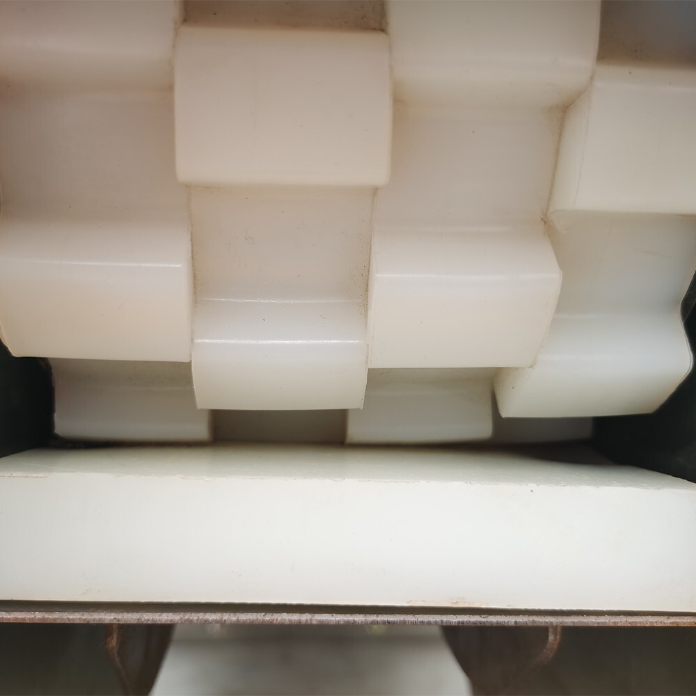 Garlic Separating Machine 110V 50kg/h Automatic Garlic Separator Machine 0.18KW
