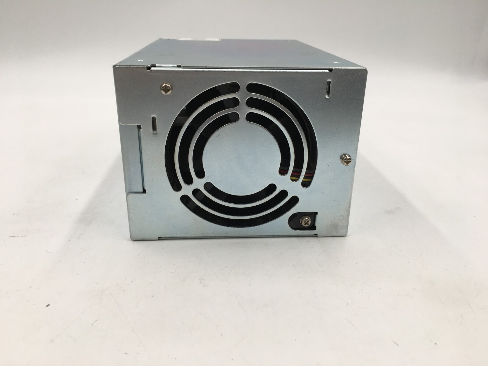 TDK-Lambda SWS600-24 Power Supply 100-240VAC ~ 8.0A, 50 / 60Hz, 24V=25A