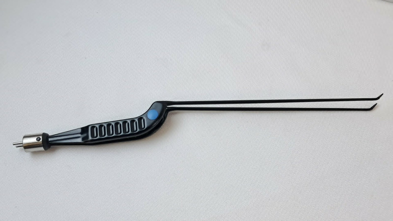 Stryker 6750-250-507 SILVERGlide Non-Stick Bipolar Forceps 45° UP 0.7mm w/ Case