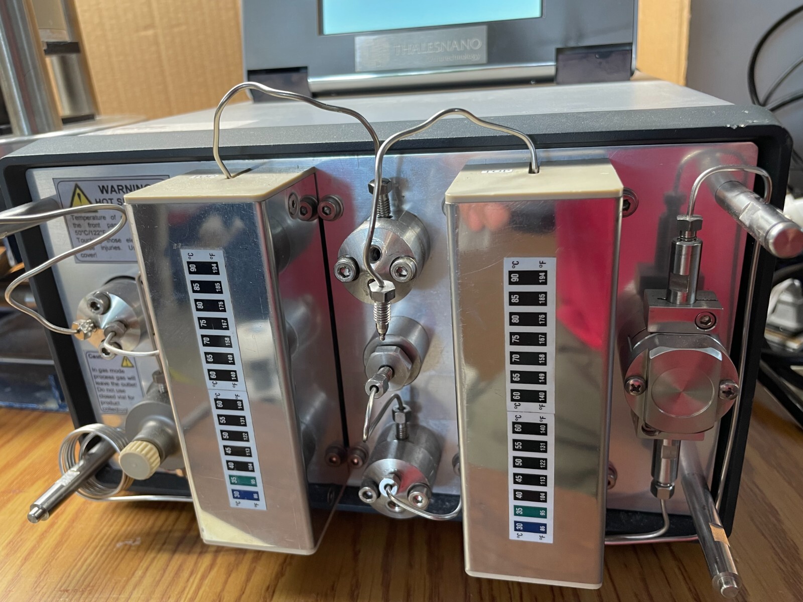 Thales Nano X-Cube REACTOR UNIT Xcube stand Edmund Industrial optics