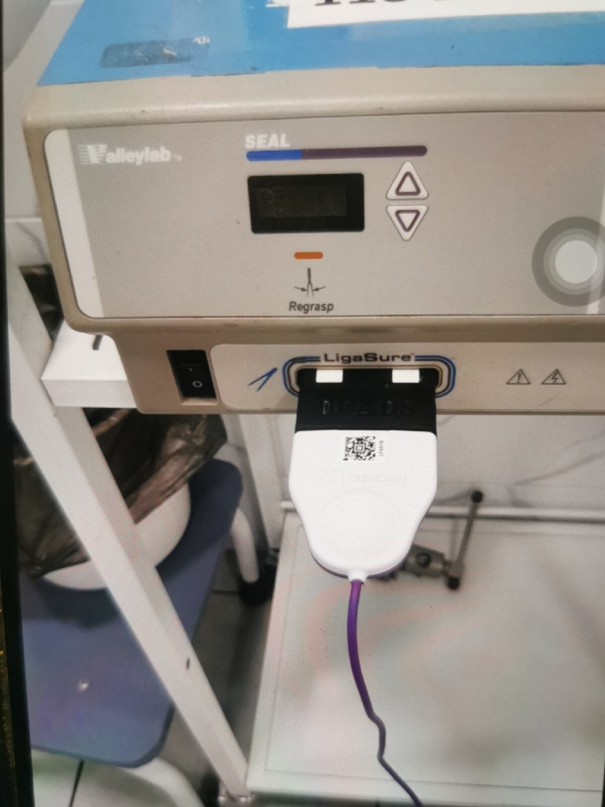 Adapter For Bipolar Port For Valleylab Ligasure Use Any Bipolar Instrument