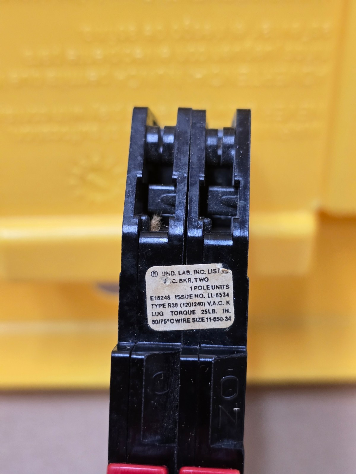 Zinsco Type RC-38 Circuit Breaker, 20 amp, 2 pole unit, 120/240 volt