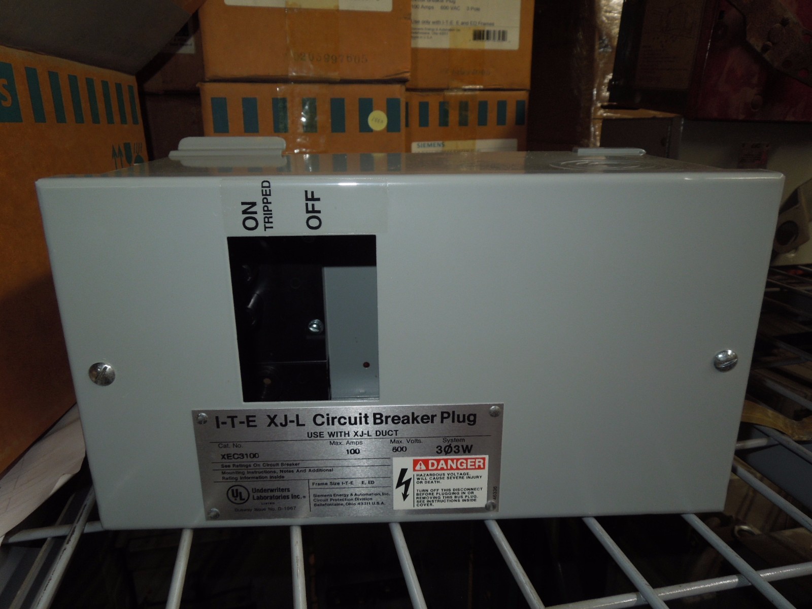 Siemens XEC3100 100A 3ph 3W 600V ITE XJ-L Busway System Plug New