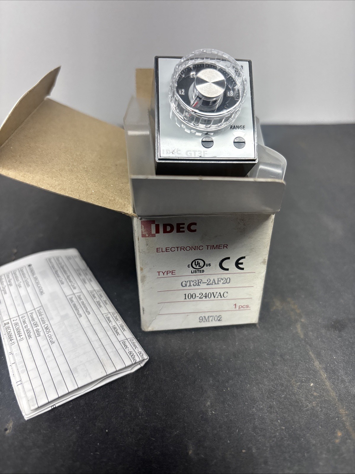 IDEC GT3F-2AF20 Electronic Timer 100-240VAC