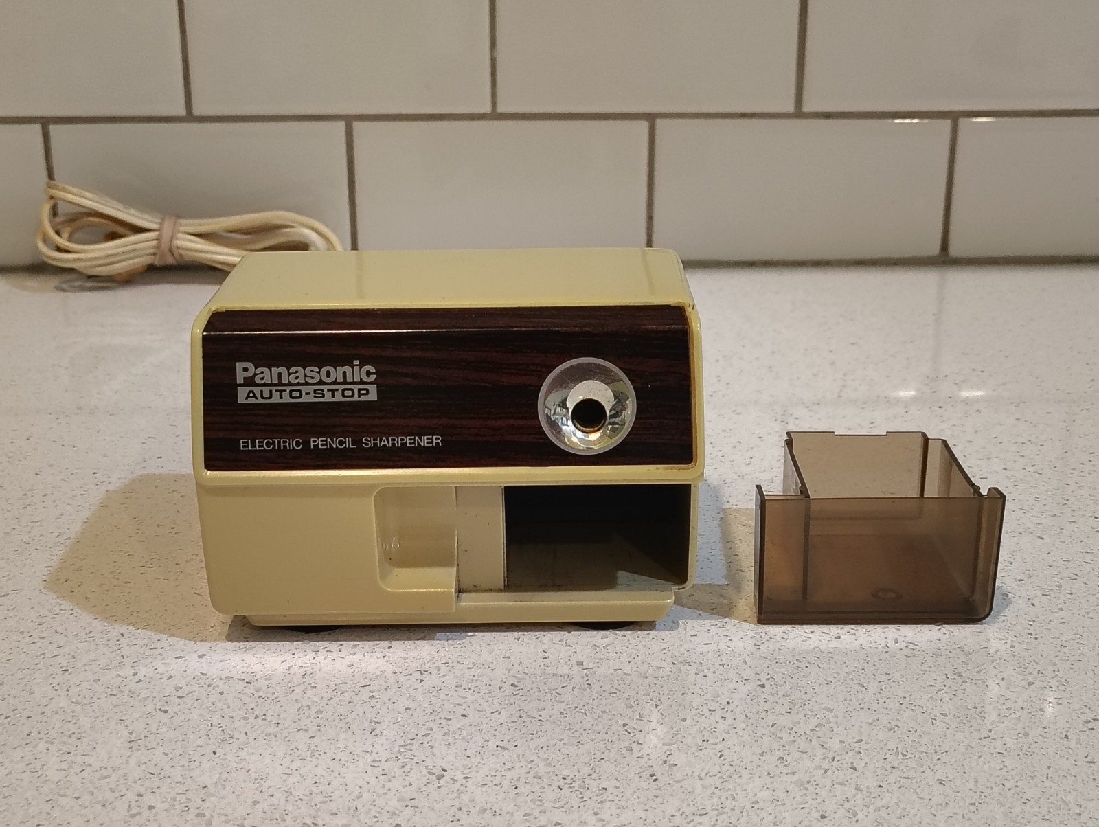 Vintage Panasonic KP-110 Auto-Stop Electric Pencil Sharpener Made in Japan Works