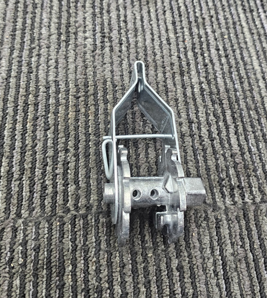(QTY 5) Speedrite SA-100-50 Uninsulated Spring Clip Wire Strainer 880 0000-044