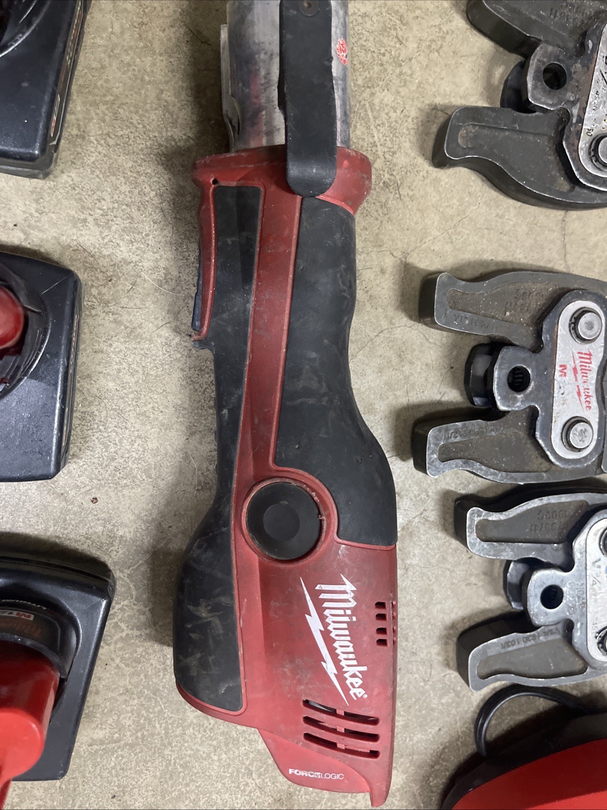 MILWAUKEE 2473 M12 FORCE LOGIC PROPRESS TOOL