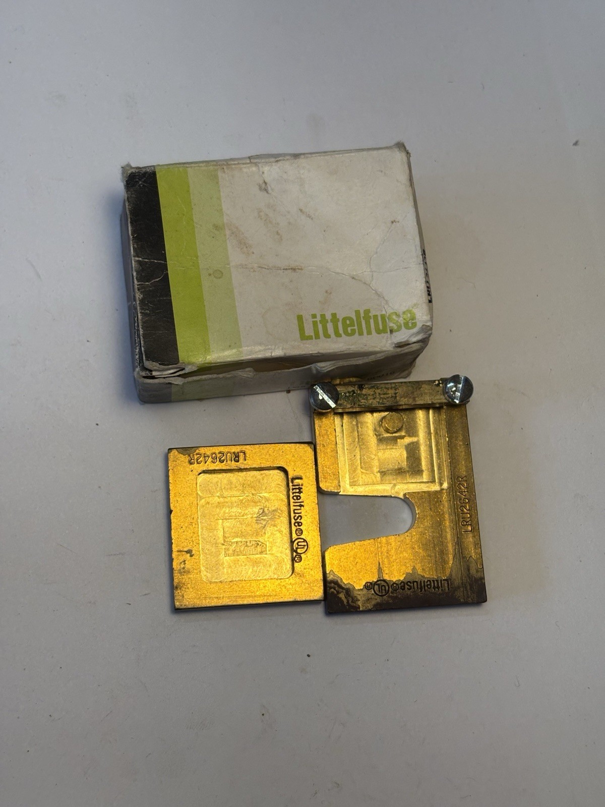 Littelfuse LRU2642R Fuse Reducer, 600V/250V to 400A/200A **Free Shipping**