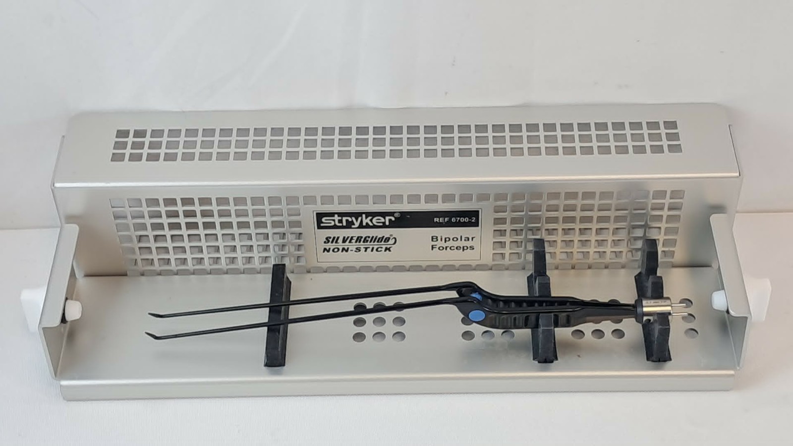 Stryker 6750-250-507 SILVERGlide Non-Stick Bipolar Forceps 45° UP 0.7mm w/ Case