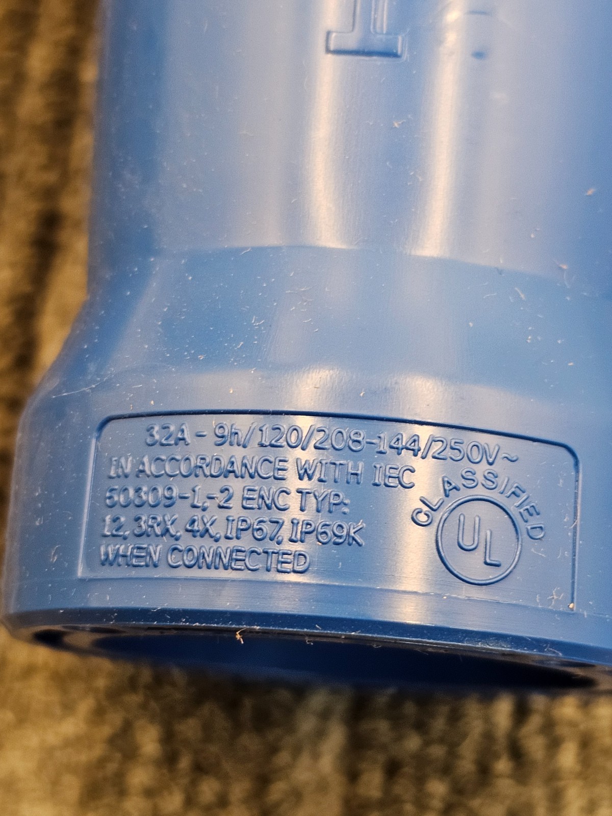 HUBBELL HBL530P9W Pin and Sleeve Plug Male 30A 3-Phase Wye 120/208V AC
