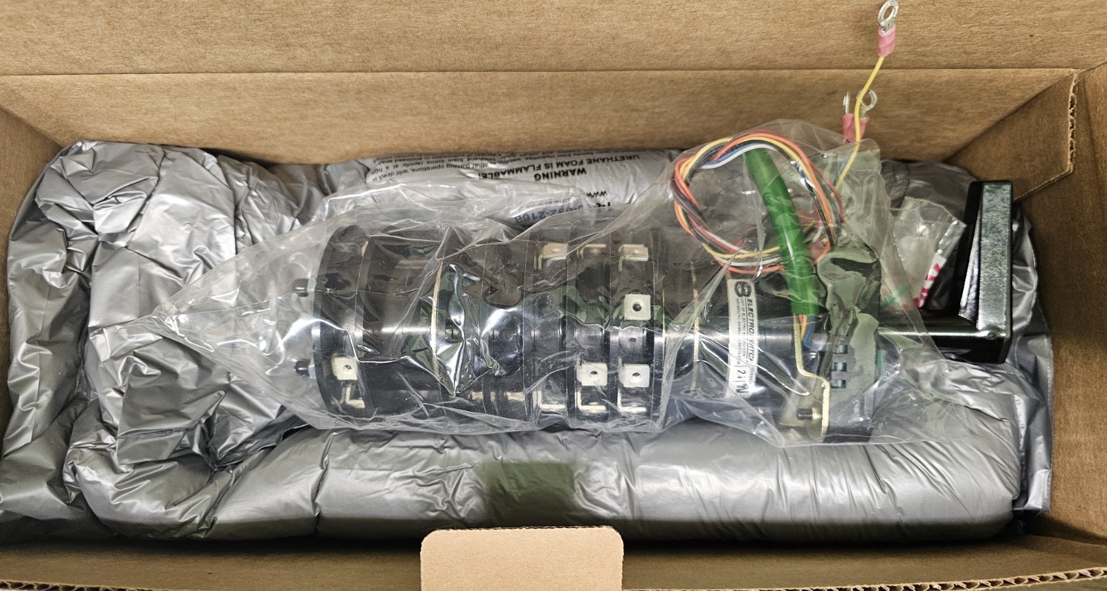 Electroswitch Series 24 Breaker Control Rotary Switch 24PB52D