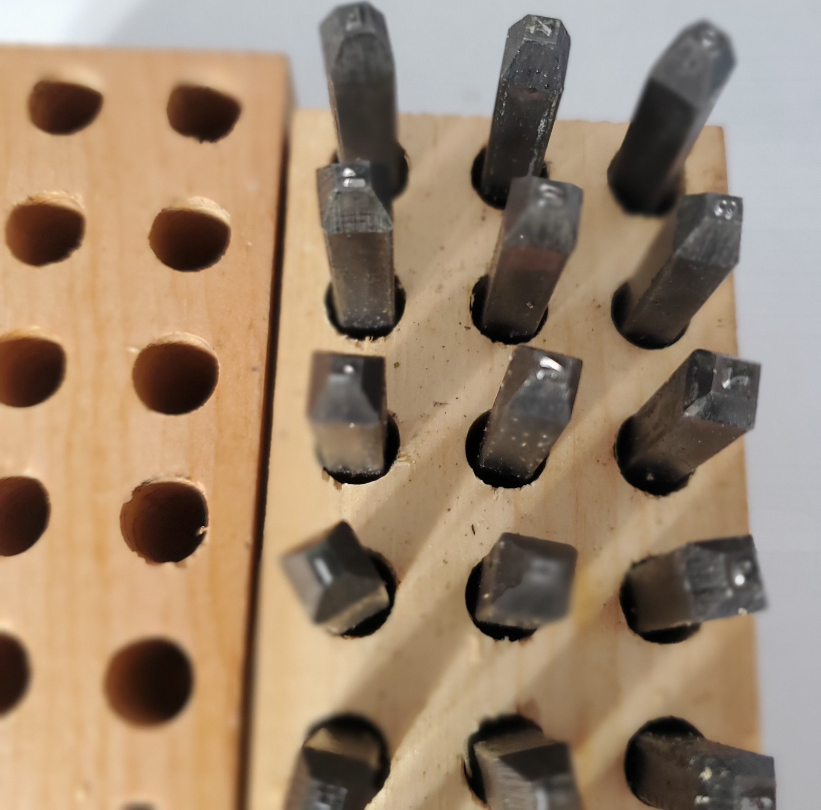 Young Bros Stamp Works 01361 Hand Stamp Kit, Letter/Number Set 1/16″ 1.6 MM