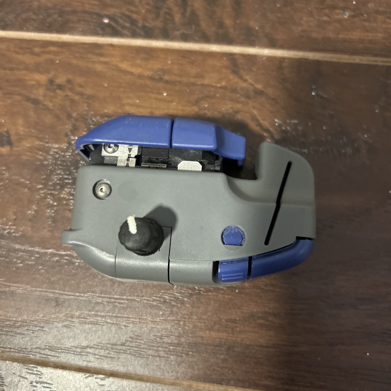 Corning UniCam FBC-015 High-Performance Flat Fiber Optic Cleaver Tool