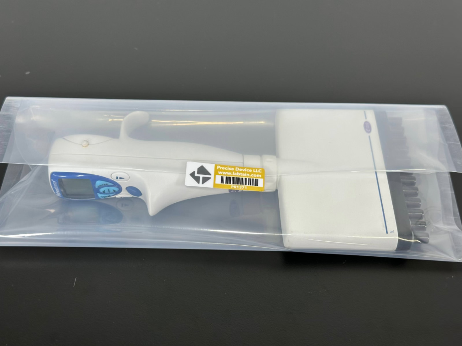 Fisherbrand e1200 Electronic 12 Channel Multichannel Pipette 1200uL