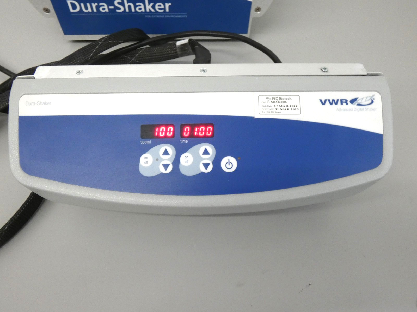 VWR Dura-Shaker For Extreme Environments, CO2-, Humidity-Resistant, 120V