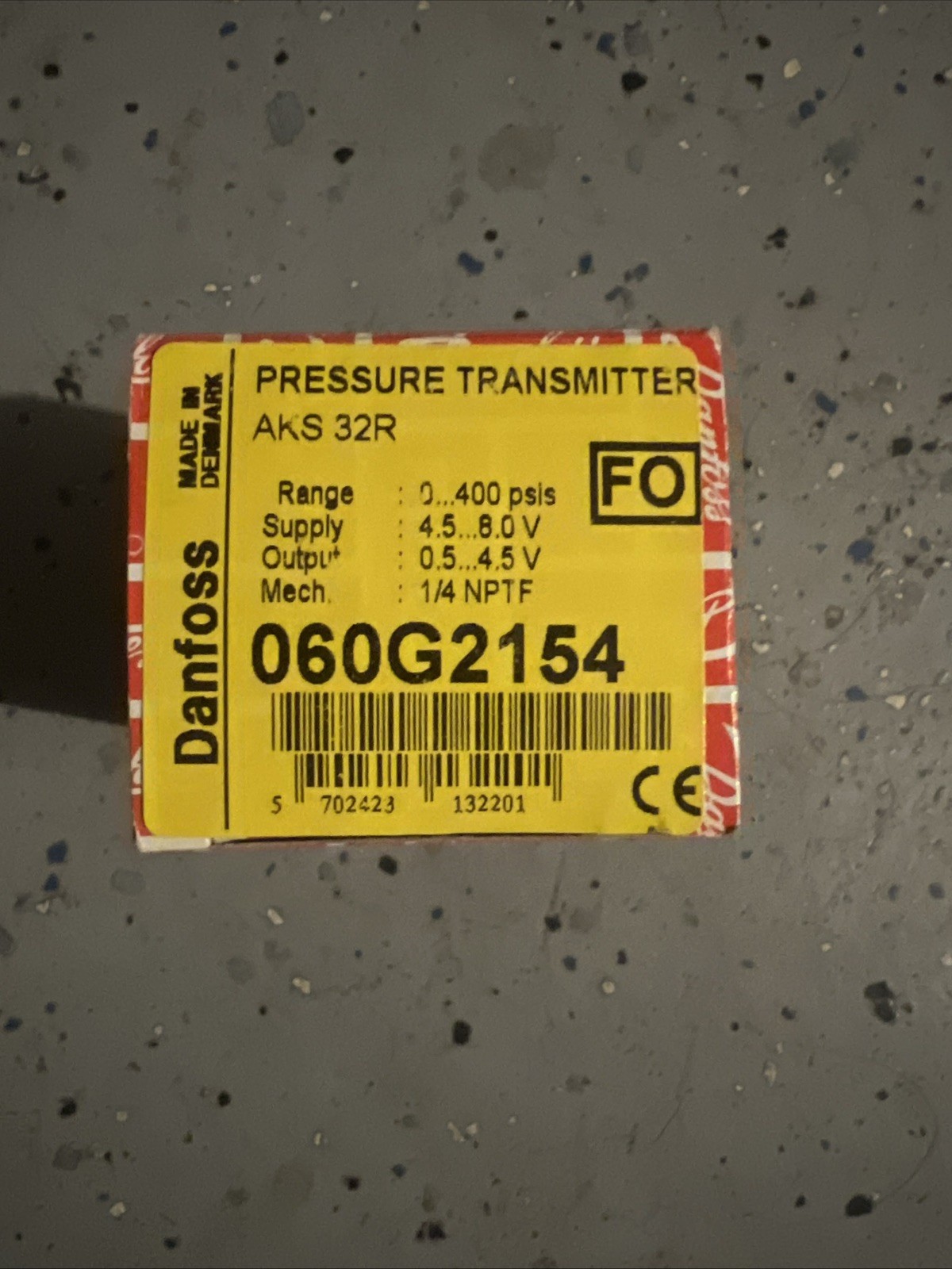 Brand New Danfoss AKS 32R 060G2154 For Danfoss YORK PRESSURE TRANSMITTER