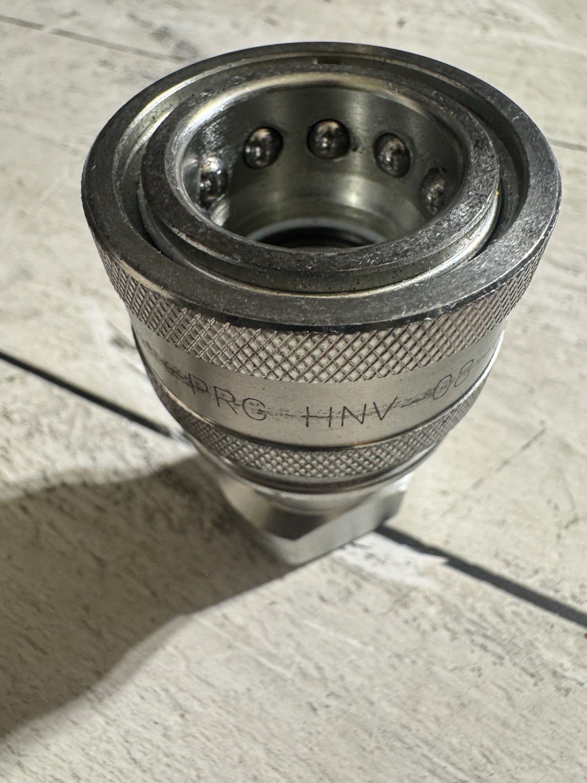 PRG HNV-08-08-C-NPT 1/2″ NPT ISO 7241-B Female Hydraulic Quick Disconnect NOS