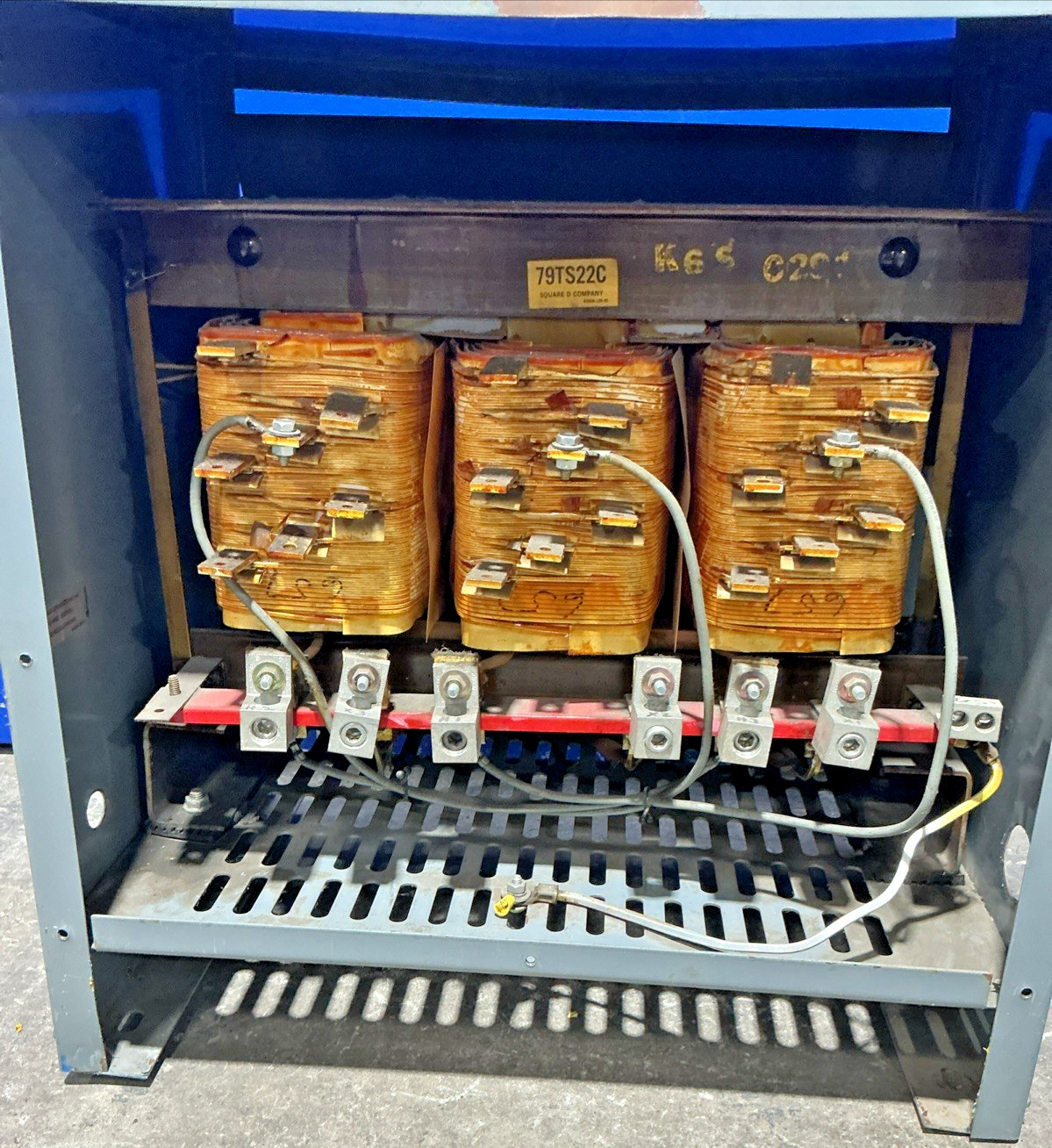 Square D 15 kVA 480V Transformer 3PH 60HZ 480Y/240V 15T6H 🟦