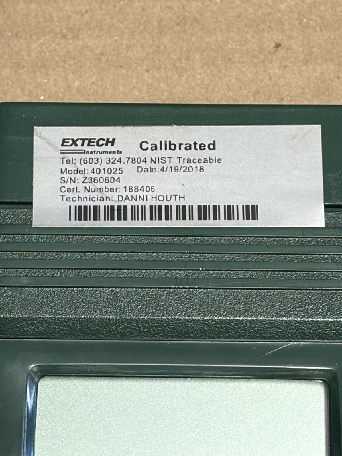 Extech 401025 Digital Light Meter 0-5000 Foot Candles 0-50000 Lux