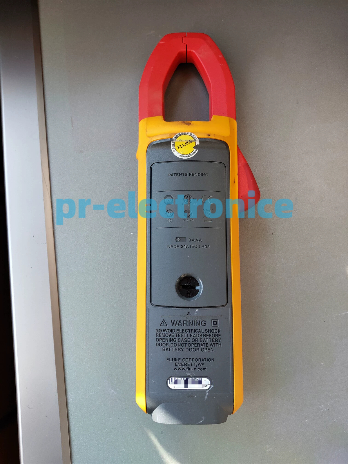 Fluke 381 Remote Display True RMS AC/DC Clamp Meter with iFlex.