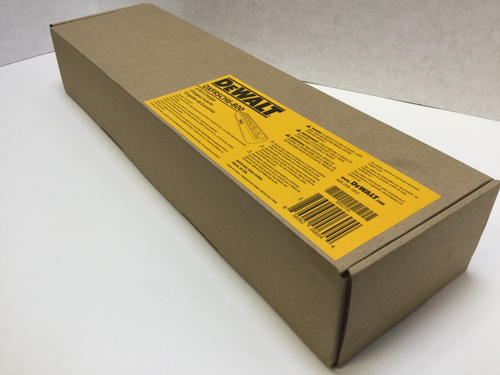 DEWALT 6 Port Charger for DXFRS800 Walkie Talkie Two-Way Radios, NEW/SEALED
