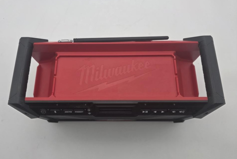 Milwaukee 2952-20 M18 18V Bluetooth AM/FM Rugged Jobsite Work Radio – Tested