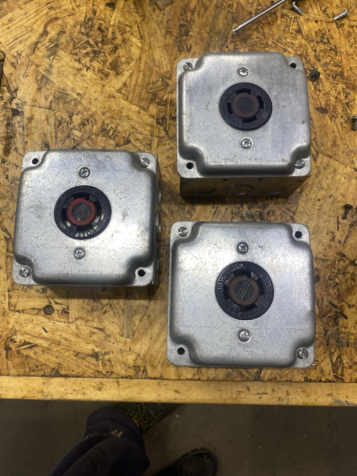 3- Leviton L16-30 Receptacle mounted in a 4” Gang Box 30A 480v