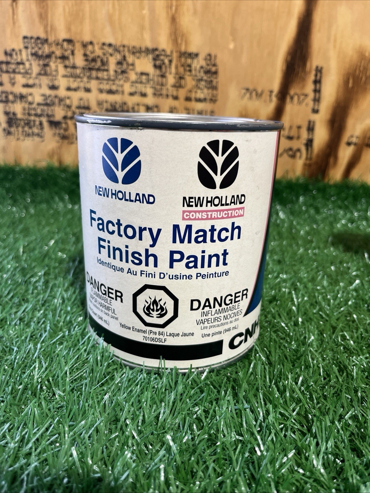 New Holland Yellow Enamel (Pre-1984) Paint 1-Qt Part # 70106DSLF