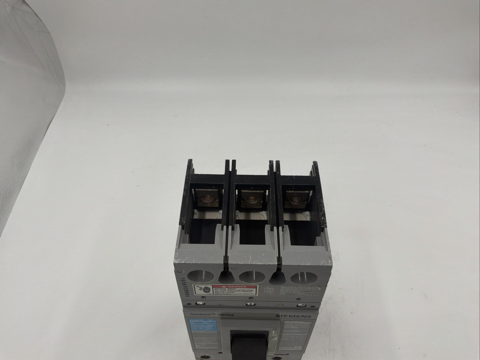 Siemens FXD63B150 150 Amp Circuit Breaker , 3-Pole, 600 VAC – Good Condition