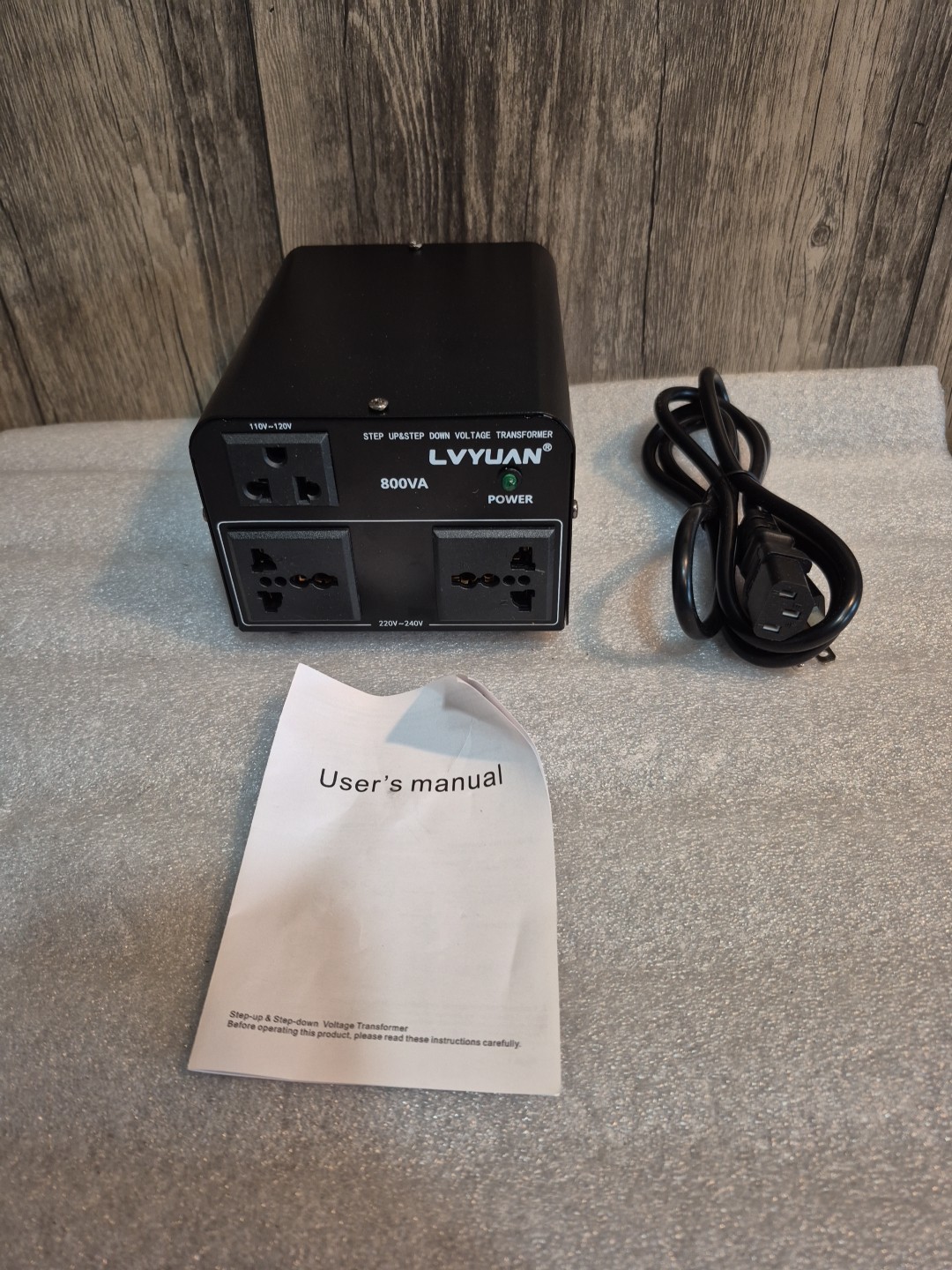 LVYUAN 800W Step Up Step Down Voltage Converter Transformer Portable