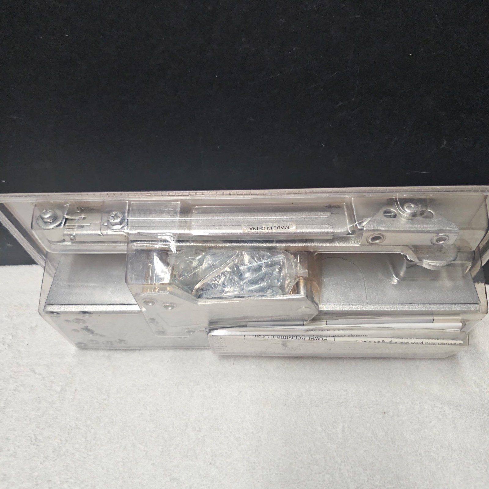 Universal Hardware Heavy-Duty All-in-One Commercial Door Closer UH4061
