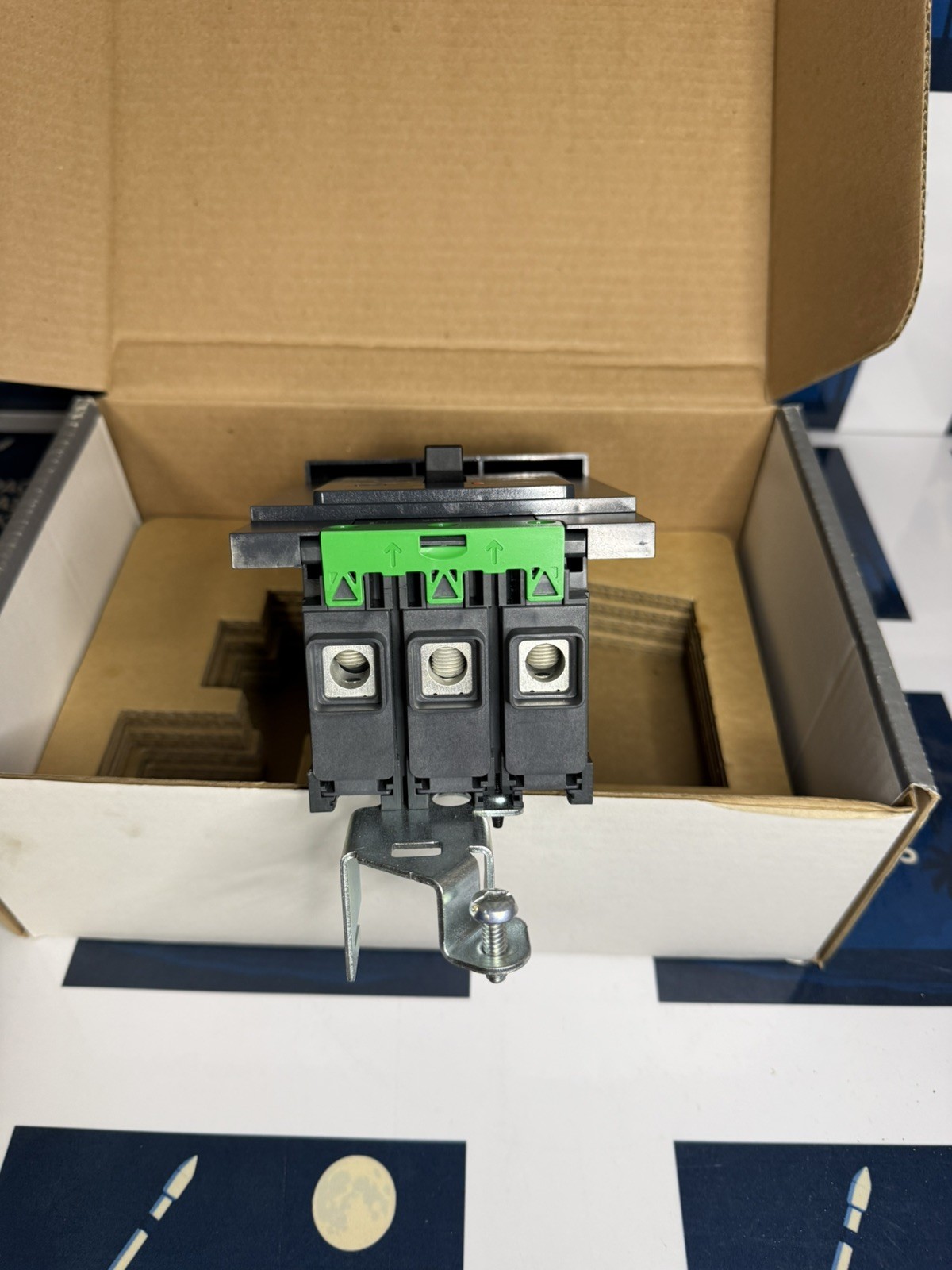 NEW SQUARE D BDA34070Y I-Line Circuit Breaker 70A 3P 480V 3PH BDA 70 Amp 3 Pole