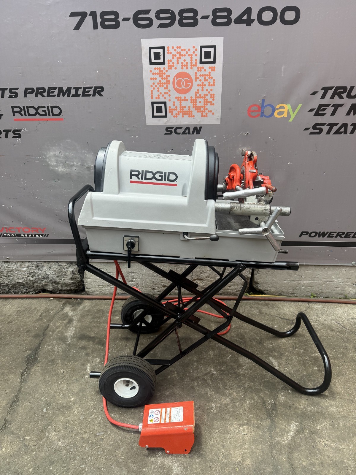 Rigid 1822 Automatic Pipe Threading Machine. 300, 535. Works Great.