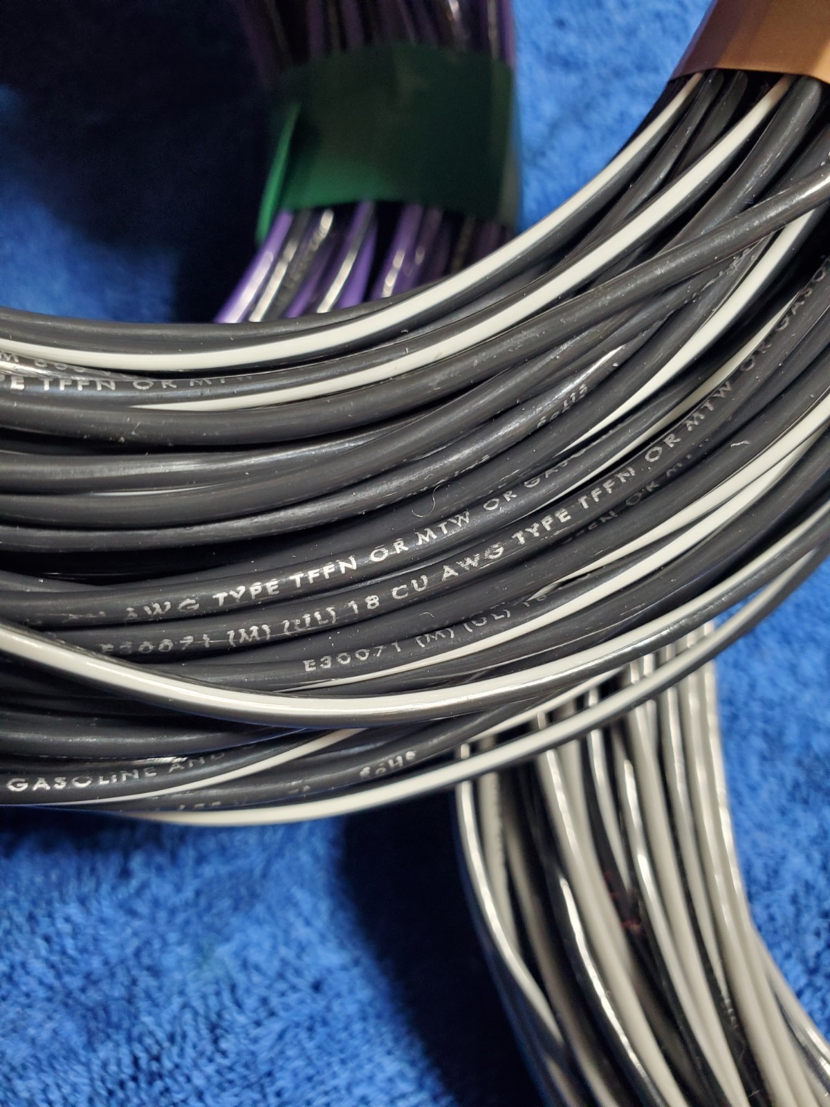 18 AWG Hookup Wire 70ft Twisted Pair 600V TFFN MTW Gas/Oil Resistant 70′