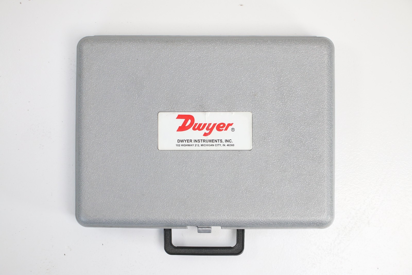 Dwyer Instruments Digital Manometer Series 475 Mark III 475-1-FM